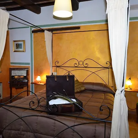 בית חווה La Casina Bassa